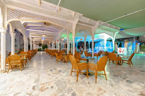 The Grand Hotel, Hurghada – Hurghada, UT