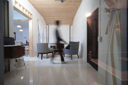 Spring Night Spring Night