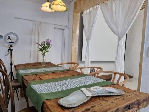 Spring Night Spring Night