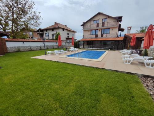Къща за гости - Вила Сидона, Banya (foto 2)