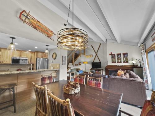 Pg309 Peregrine Condo - image 3