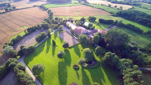 外部景觀, Hotel Hof Kirchhorst in 格羅斯維滕塞