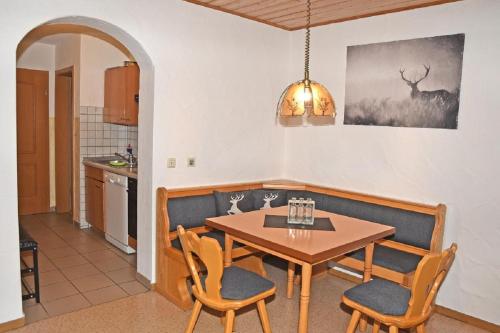 廚房, 弗雷澤舒特鄉村民宿 (Freizeit- und Erlebnishof Schotz) in 海巴赫