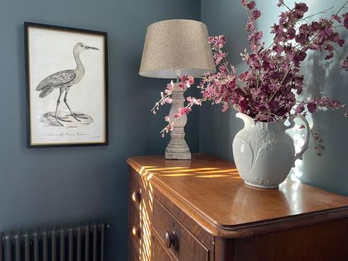 Picture of Fabulous Apartment Seconds From Beach By Whitstable-Holidays, Pudding Pan