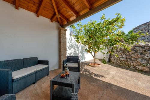  - Trullo degli Ulivi - Oasi Naturale nel Salento in Neviano