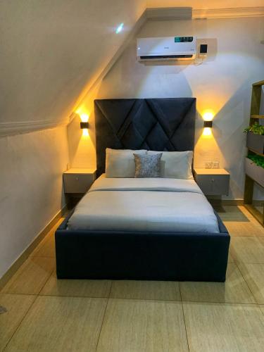 Loft Studio Unit in Lekki phase 1 - 2 ACs, Kitchen, Closet & Ironing room, Netflix, WI-FI, Bath tub 1, Lagos (zdjęcie 5)