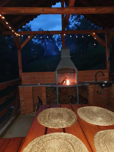 Iekārtas, Almost Heaven - cabană cu vedere în Apuseni (Almost Heaven - cabana cu vedere in Apuseni) in Păuleşti (Hunedoara)