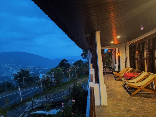 Darbar - A Heritage Farmstay, Near New Tehri & Kanatal