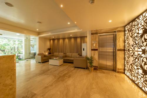 Facilities, Tetrad Hotel - International Airport Road Hebbal near Esteem Mall