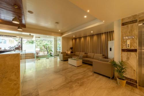 Facilities, Tetrad Hotel - International Airport Road Hebbal near Esteem Mall