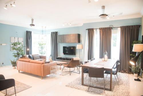 The Duyong Dream The Duyong Dream