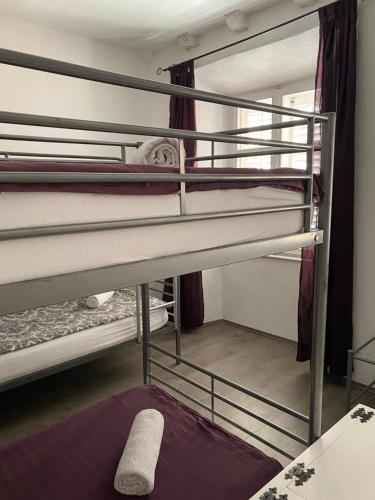 Kingslanding Old Town Hostel – Dubrovnik, DC