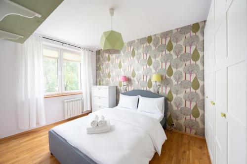 Woronicza 42 Standard Apartment by BookingHost, Warszawa