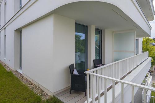 Apartment Redlowo & 2 bedrooms & Parking by Noclegi Renters in Redlowo