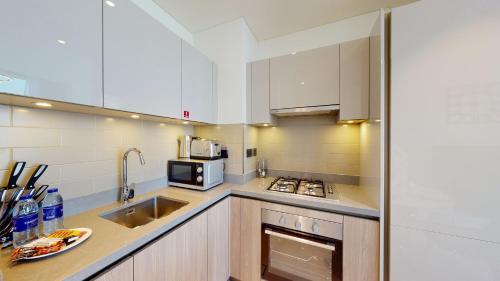 Primestay - Sobha Waves 2BR Al Meydan - image 4
