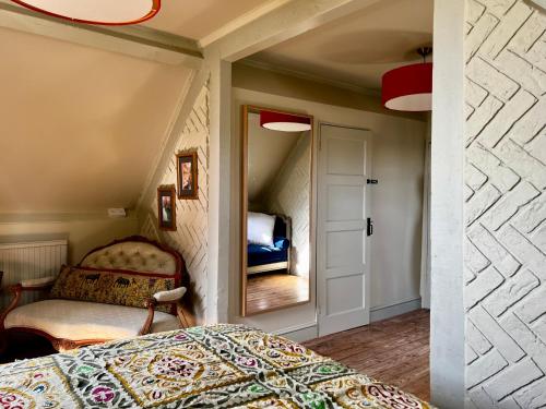 Quirky Luxury Barn Sleeps 8, Pet Friendly