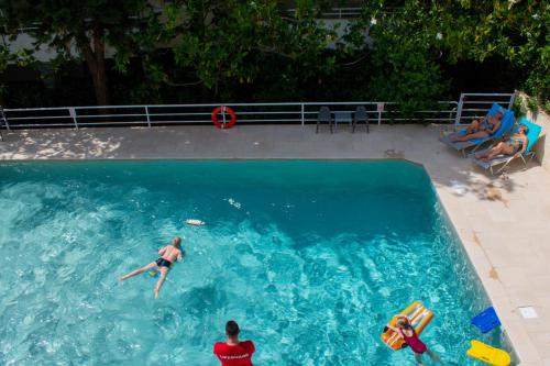  Stefanakis Hotel & Apartments, Varkiza bei Saronida