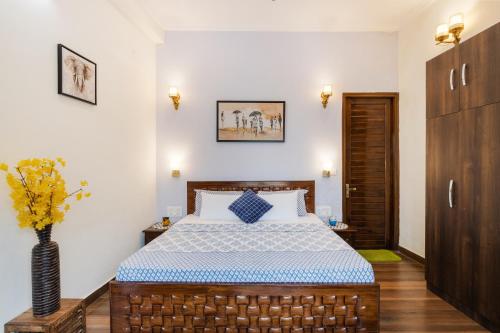 SaffronStays Asher House
