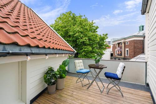 Charming Rooftop Apartment In Heart Of Stavanger