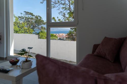 2 bedrooms, 3 beds