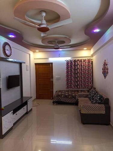Beautiful 2bhk Apartment with Jupiter