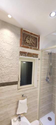 Double Room with Private External Bathroom image 3