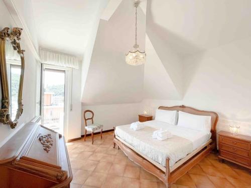  [Attico vista mare] ascensore in casa - WiFi - parcheggio gratis in Borghetto Santo Spirito