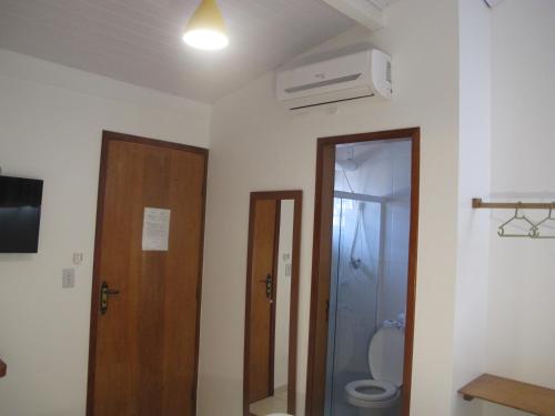 Double Room image 10