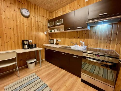 Laimjala Guesthouse with a Cozy Lounge and Terrace in Saaremetsa