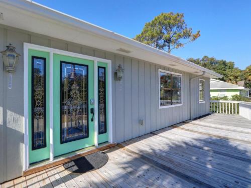 Lola's Retreat – Tybee Island, GA