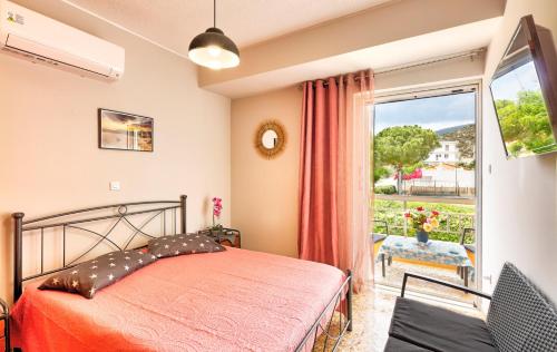  Arilena Studios in 32010 Paralia Saranti
