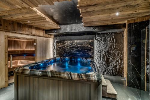 ジェットバス, Chalets ANNAPURNA Lodge GANGA & Lodge MACHA 5 étoiles (Chalets ANNAPURNA Lodge GANGA & Lodge MACHA 5 etoiles) in ティニュ