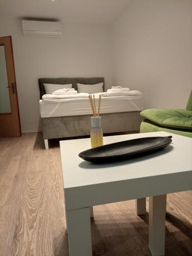 One-Bedroom Apartment image 10