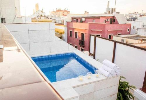 Penthouse Apartment image 10