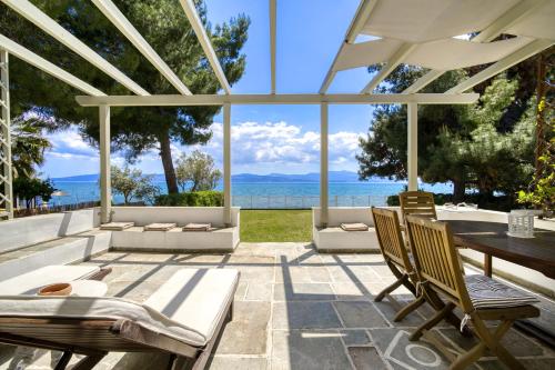 B&B Eretria - MARVELOUS BEACH HOUSE - Bed and Breakfast Eretria