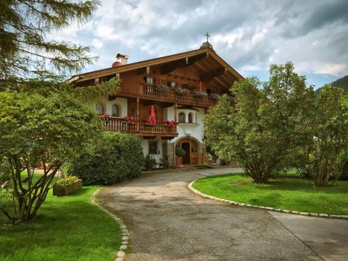 464142277 Hotel Maier zum Kirschner