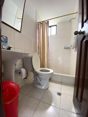 Double Room image 8