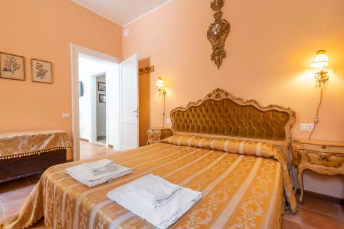 Queen House Garden - main image