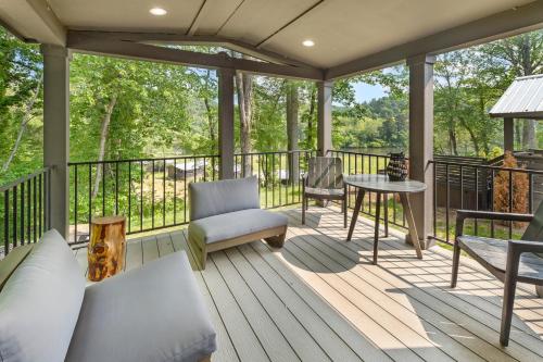Asheville River Cabins