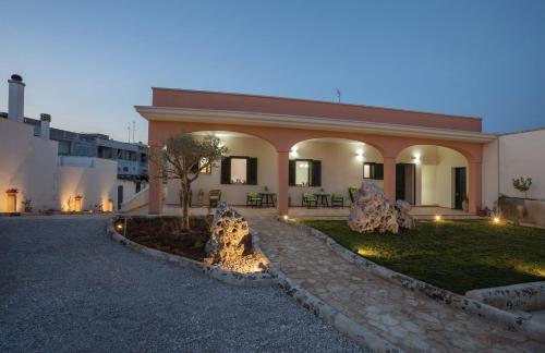  Casina dei Nonni, Pension in Carpignano Salentino