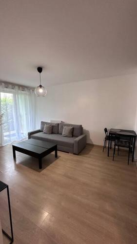 Appartement à Fleury-Merogis Proche de Paris (Appartement a Fleury-Merogis Proche de Paris) in Фльори-Мерожи