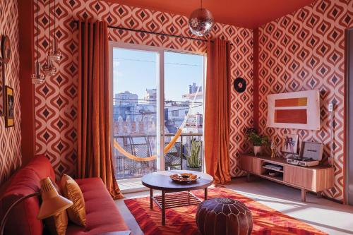 2 bedrooms, 3 beds