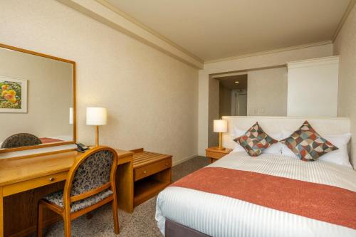 room detail thumbnail 1