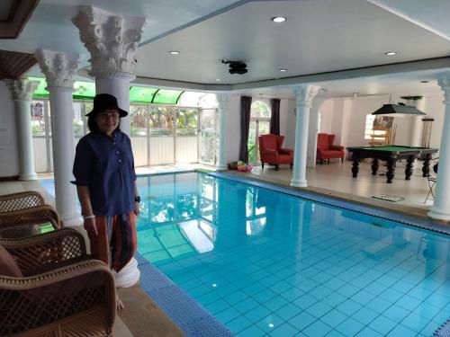 Swimming pool, The Park Pool Villa Pattaya in Huai Yai
