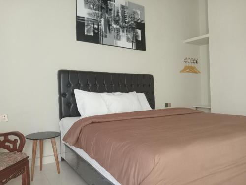 1 queen bed