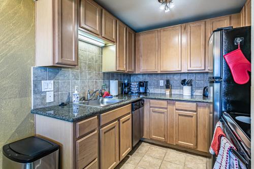 Pacific View, Best Area, 2 Baths, 2 Bedrooms, WD, Jacuzzi Bath, New Carpet, Balcony, View, 925sf, Tacoma (foto 5)