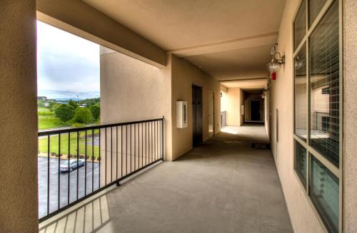 River Crossing Resort – Pigeon Forge, TN