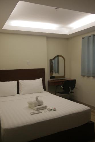 Happytelle Room Type - Standard Queen Room
