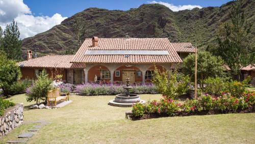 VILLA APU CHICON (Apu Wasi & Inti Wasi)