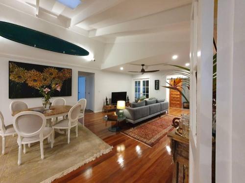 Beautiful 3 Bedroom House in Mount Coolum